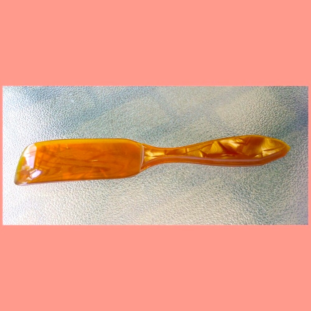 Vintage Pearlized Caramel Celluloid Plastic Shoe Horn